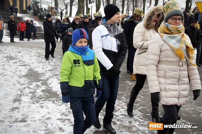 Zdjęcie w galerii na portalu naszwodzislaw.com: To już się stało tradycją. Orszak Trzech Króli przeszedł przez Turzę Śląską  wiadomości z regionu