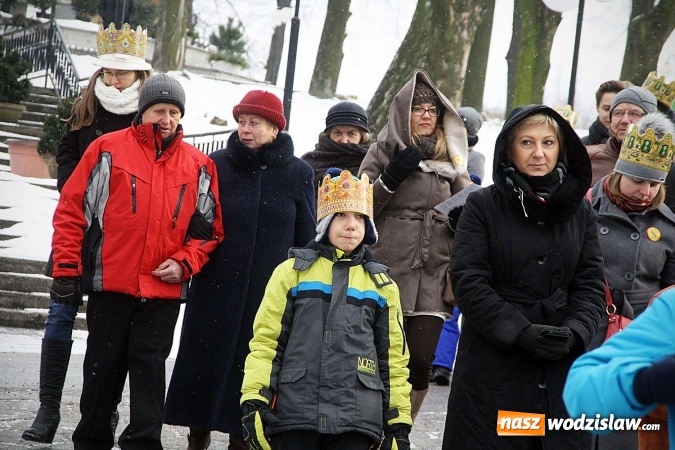 Zdjęcie w galerii na portalu naszwodzislaw.com: To już się stało tradycją. Orszak Trzech Króli przeszedł przez Turzę Śląską  wiadomości z regionu