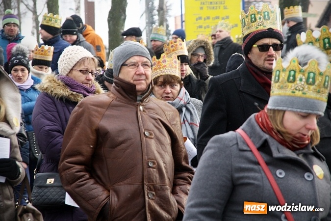 Zdjęcie w galerii na portalu naszwodzislaw.com: To już się stało tradycją. Orszak Trzech Króli przeszedł przez Turzę Śląską  wiadomości z regionu