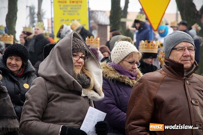 Zdjęcie w galerii na portalu naszwodzislaw.com: To już się stało tradycją. Orszak Trzech Króli przeszedł przez Turzę Śląską  wiadomości z regionu