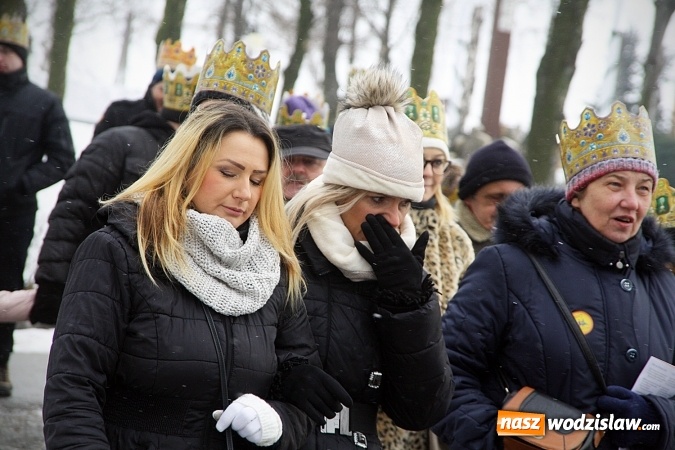 Zdjęcie w galerii na portalu naszwodzislaw.com: To już się stało tradycją. Orszak Trzech Króli przeszedł przez Turzę Śląską  wiadomości z regionu