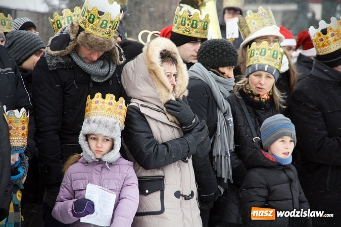 Zdjęcie w galerii na portalu naszwodzislaw.com: To już się stało tradycją. Orszak Trzech Króli przeszedł przez Turzę Śląską  wiadomości z regionu
