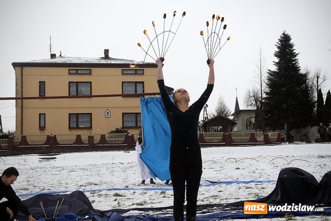 Zdjęcie w galerii na portalu naszwodzislaw.com: To już się stało tradycją. Orszak Trzech Króli przeszedł przez Turzę Śląską  wiadomości z regionu