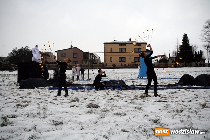 Zdjęcie w galerii na portalu naszwodzislaw.com: To już się stało tradycją. Orszak Trzech Króli przeszedł przez Turzę Śląską  wiadomości z regionu