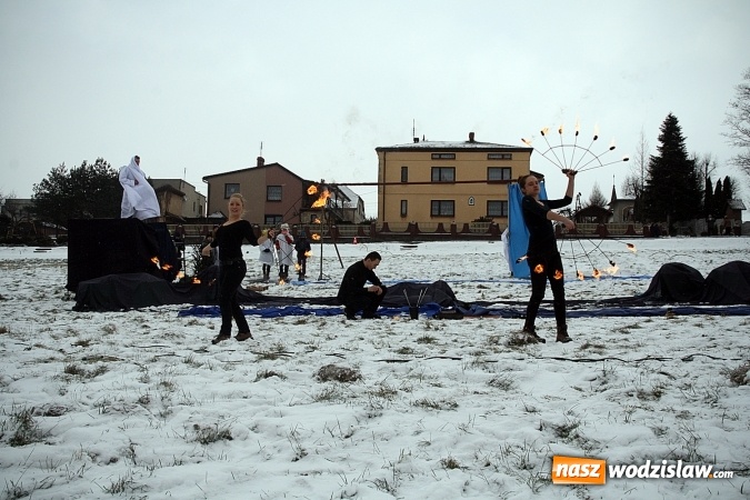 Zdjęcie w galerii na portalu naszwodzislaw.com: To już się stało tradycją. Orszak Trzech Króli przeszedł przez Turzę Śląską  wiadomości z regionu