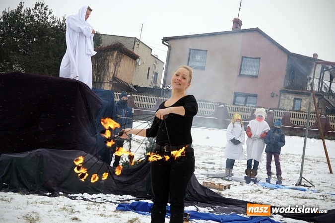 Zdjęcie w galerii na portalu naszwodzislaw.com: To już się stało tradycją. Orszak Trzech Króli przeszedł przez Turzę Śląską  wiadomości z regionu