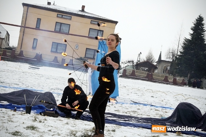 Zdjęcie w galerii na portalu naszwodzislaw.com: To już się stało tradycją. Orszak Trzech Króli przeszedł przez Turzę Śląską  wiadomości z regionu