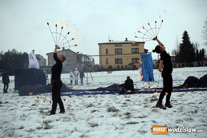 Zdjęcie w galerii na portalu naszwodzislaw.com: To już się stało tradycją. Orszak Trzech Króli przeszedł przez Turzę Śląską  wiadomości z regionu