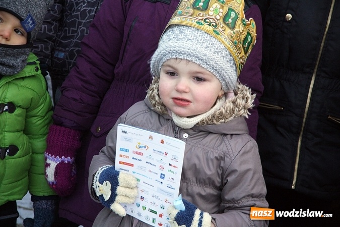 Zdjęcie w galerii na portalu naszwodzislaw.com: Orszak Trzech Kr&oacute;li dotarł do Bluszczowa wiadomości z regionu