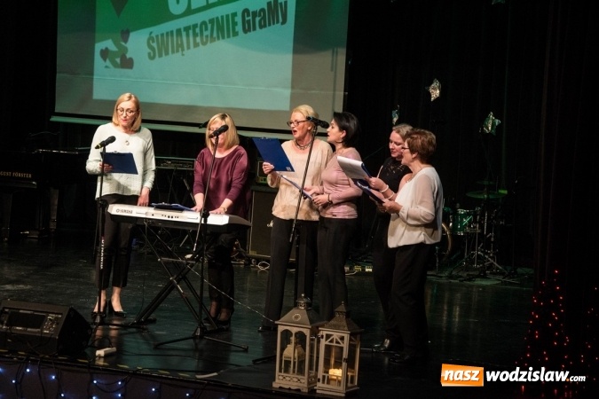 Zdjęcie w galerii na portalu naszwodzislaw.com: Razem we wspólnym celu. Koncert charytatywny w RCK  wiadomości z regionu