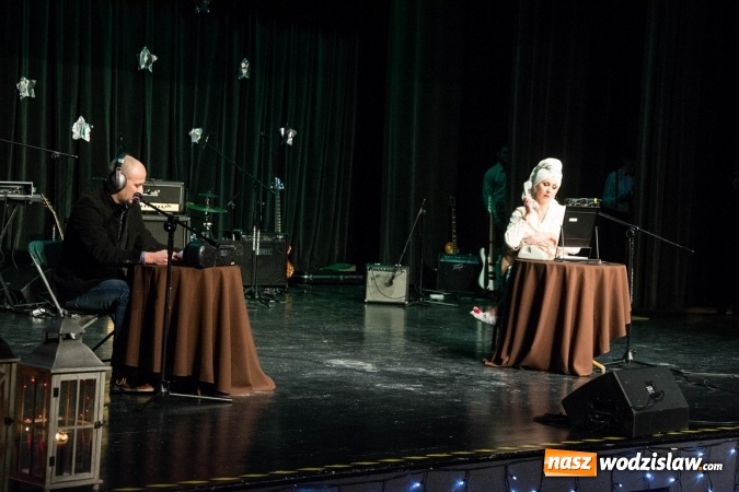 Zdjęcie w galerii na portalu naszwodzislaw.com: Razem we wspólnym celu. Koncert charytatywny w RCK  wiadomości z regionu