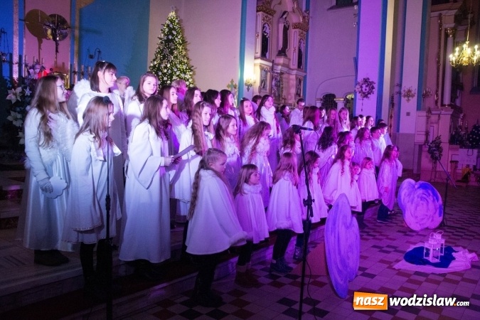 Zdjęcie w galerii na portalu naszwodzislaw.com: W Radlinie kolędowali z Przytupem  wiadomości z regionu