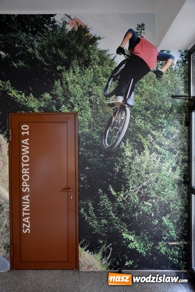 Zdjęcie w galerii na portalu naszwodzislaw.com:  MOSiR nabiera nowego blasku  wiadomości z regionu