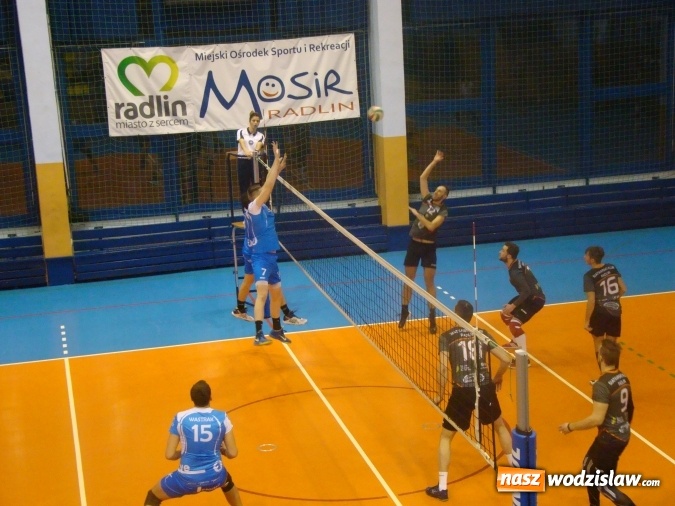 Zdjęcie w galerii na portalu naszwodzislaw.com: Górnik Radlin przegrywa na własnym obiekcie  wiadomości z regionu