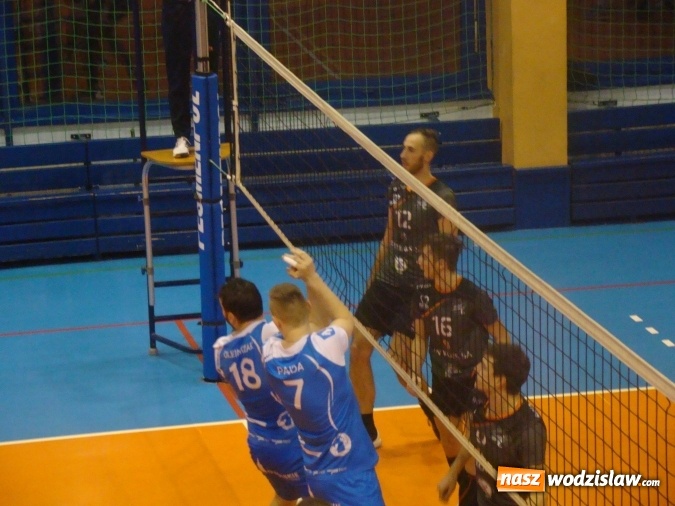 Zdjęcie w galerii na portalu naszwodzislaw.com: Górnik Radlin przegrywa na własnym obiekcie  wiadomości z regionu