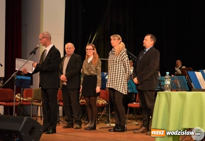 Zdjęcie w galerii na portalu naszwodzislaw.com: Koncert Noworoczny w Radlinie przyciągnął tłumy mieszkańców  wiadomości z regionu