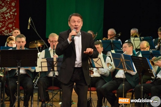 Zdjęcie w galerii na portalu naszwodzislaw.com: Koncert Noworoczny w Radlinie przyciągnął tłumy mieszkańców  wiadomości z regionu