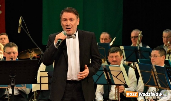 Zdjęcie w galerii na portalu naszwodzislaw.com: Koncert Noworoczny w Radlinie przyciągnął tłumy mieszkańców  wiadomości z regionu