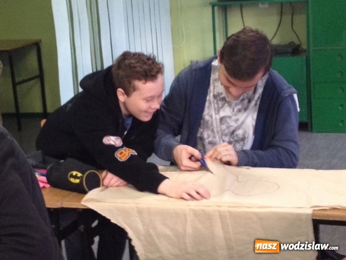 Zdjęcie w galerii na portalu naszwodzislaw.com: Uczniowie z Zespołu Szkół nr 3 ratują dzieci w Afryce!  wiadomości z regionu