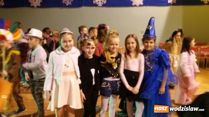 Zdjęcie w galerii na portalu naszwodzislaw.com: Bal karnawałowy. Działo się w Zespole Szkolno - Przedszkolnym nr 5 wiadomości z regionu