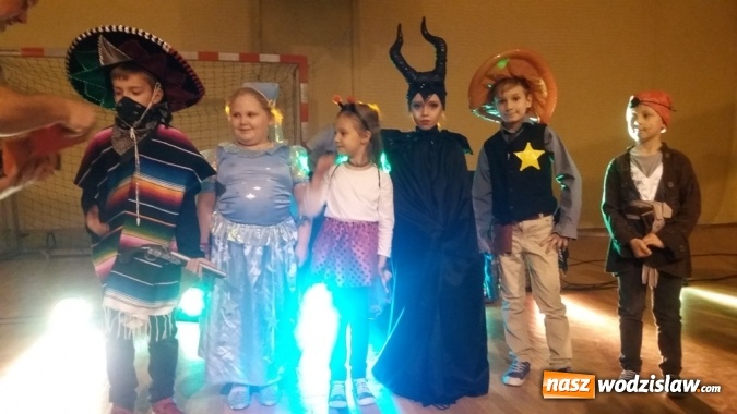 Zdjęcie w galerii na portalu naszwodzislaw.com: Bal karnawałowy. Działo się w Zespole Szkolno - Przedszkolnym nr 5 wiadomości z regionu