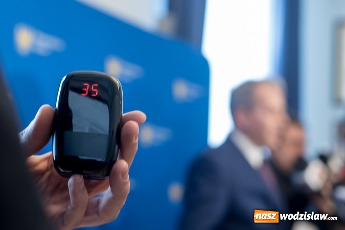 Zdjęcie w galerii na portalu naszwodzislaw.com: Śląskie ma plan, jak walczyć ze smogiem. Od września ma obowiązywać zakaz stosowania paliw złej jakości  wiadomości z regionu