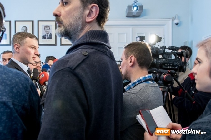 Zdjęcie w galerii na portalu naszwodzislaw.com: Śląskie ma plan, jak walczyć ze smogiem. Od września ma obowiązywać zakaz stosowania paliw złej jakości  wiadomości z regionu