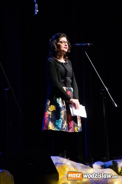 Zdjęcie w galerii na portalu naszwodzislaw.com: Studentki z Włoch i Ukrainy kolędowały w Rydułtowach  wiadomości z regionu