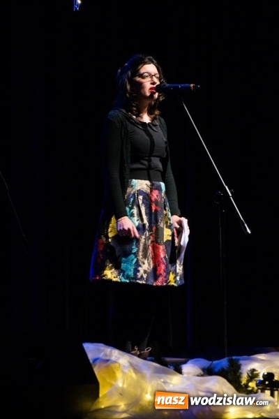 Zdjęcie w galerii na portalu naszwodzislaw.com: Studentki z Włoch i Ukrainy kolędowały w Rydułtowach  wiadomości z regionu