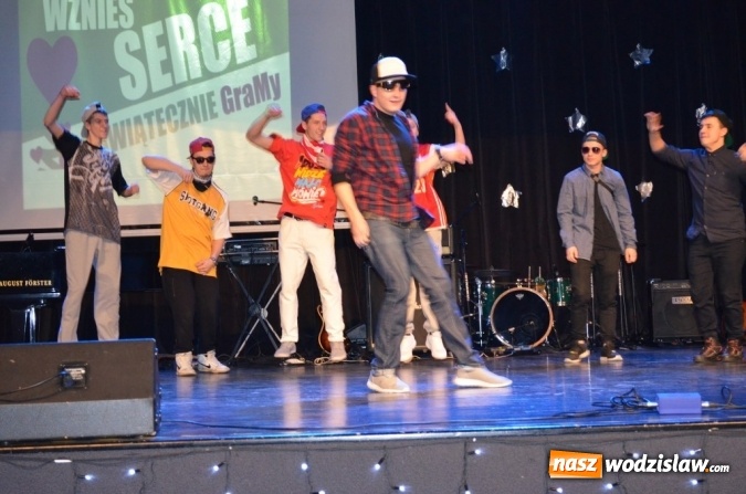 Zdjęcie w galerii na portalu naszwodzislaw.com: Magiczny wieczór w Rydułtowskim Centrum Kultury  wiadomości z regionu