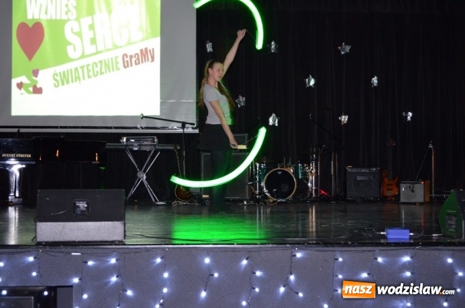 Zdjęcie w galerii na portalu naszwodzislaw.com: Magiczny wieczór w Rydułtowskim Centrum Kultury  wiadomości z regionu