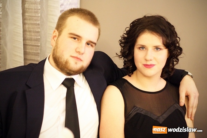 Zdjęcie w galerii na portalu naszwodzislaw.com: Wystartował maraton studni&oacute;wkowy. Uczniowie PCKZiU świętują w Bluszczowie wiadomości z regionu