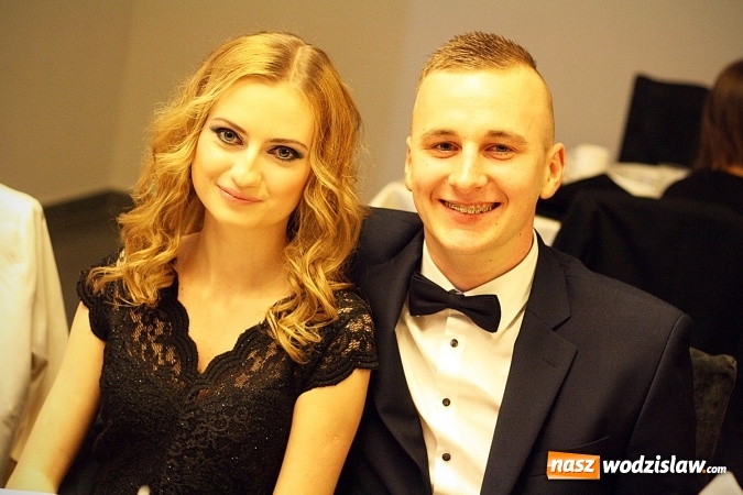 Zdjęcie w galerii na portalu naszwodzislaw.com: Wystartował maraton studni&oacute;wkowy. Uczniowie PCKZiU świętują w Bluszczowie wiadomości z regionu