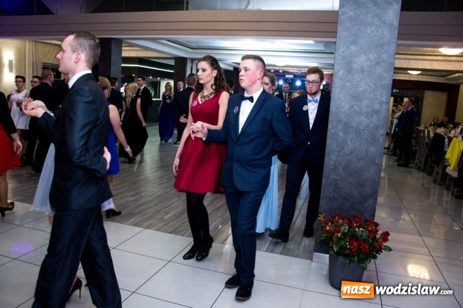 Zdjęcie w galerii na portalu naszwodzislaw.com: Studni&oacute;wka w Premium. Zobacz, jak bawili się maturzyści z ZSP nr 2 w Rydułtowach wiadomości z regionu