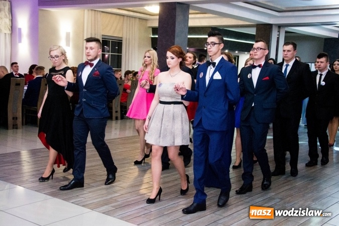 Zdjęcie w galerii na portalu naszwodzislaw.com: Studni&oacute;wka w Premium. Zobacz, jak bawili się maturzyści z ZSP nr 2 w Rydułtowach wiadomości z regionu