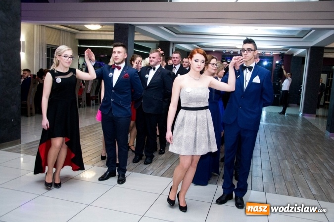 Zdjęcie w galerii na portalu naszwodzislaw.com: Studni&oacute;wka w Premium. Zobacz, jak bawili się maturzyści z ZSP nr 2 w Rydułtowach wiadomości z regionu