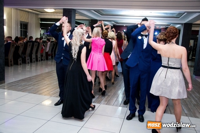 Zdjęcie w galerii na portalu naszwodzislaw.com: Studni&oacute;wka w Premium. Zobacz, jak bawili się maturzyści z ZSP nr 2 w Rydułtowach wiadomości z regionu