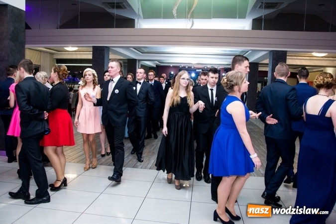 Zdjęcie w galerii na portalu naszwodzislaw.com: Studni&oacute;wka w Premium. Zobacz, jak bawili się maturzyści z ZSP nr 2 w Rydułtowach wiadomości z regionu