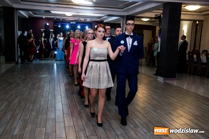 Zdjęcie w galerii na portalu naszwodzislaw.com: Studni&oacute;wka w Premium. Zobacz, jak bawili się maturzyści z ZSP nr 2 w Rydułtowach wiadomości z regionu