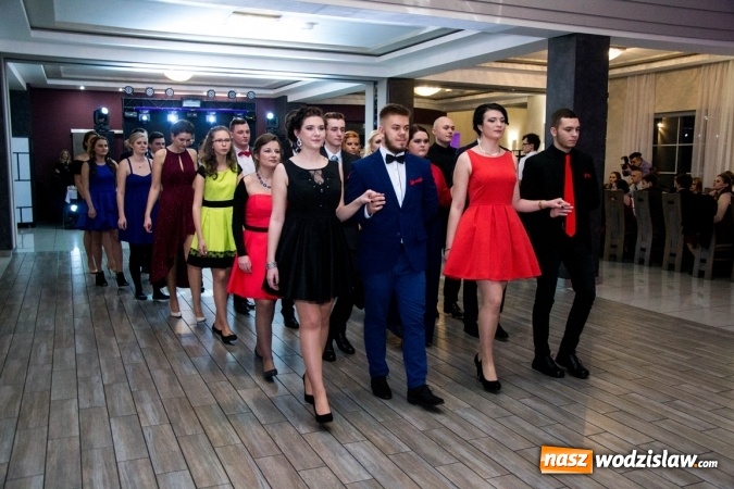 Zdjęcie w galerii na portalu naszwodzislaw.com: Studni&oacute;wka w Premium. Zobacz, jak bawili się maturzyści z ZSP nr 2 w Rydułtowach wiadomości z regionu