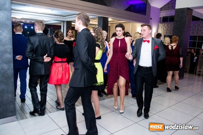 Zdjęcie w galerii na portalu naszwodzislaw.com: Studni&oacute;wka w Premium. Zobacz, jak bawili się maturzyści z ZSP nr 2 w Rydułtowach wiadomości z regionu