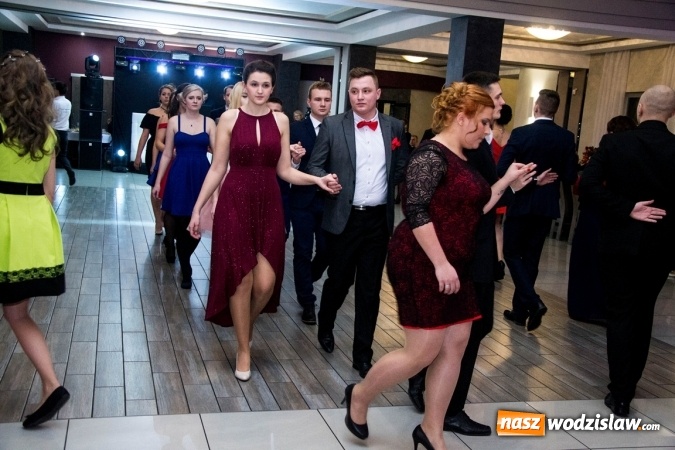 Zdjęcie w galerii na portalu naszwodzislaw.com: Studni&oacute;wka w Premium. Zobacz, jak bawili się maturzyści z ZSP nr 2 w Rydułtowach wiadomości z regionu