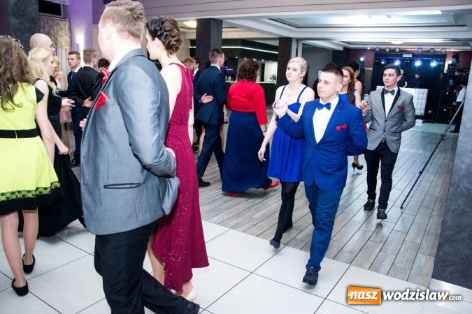 Zdjęcie w galerii na portalu naszwodzislaw.com: Studni&oacute;wka w Premium. Zobacz, jak bawili się maturzyści z ZSP nr 2 w Rydułtowach wiadomości z regionu