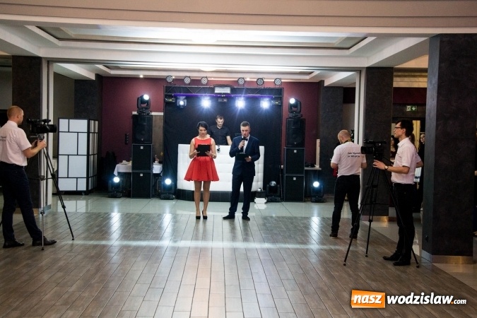 Zdjęcie w galerii na portalu naszwodzislaw.com: Studni&oacute;wka w Premium. Zobacz, jak bawili się maturzyści z ZSP nr 2 w Rydułtowach wiadomości z regionu