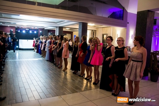 Zdjęcie w galerii na portalu naszwodzislaw.com: Studni&oacute;wka w Premium. Zobacz, jak bawili się maturzyści z ZSP nr 2 w Rydułtowach wiadomości z regionu