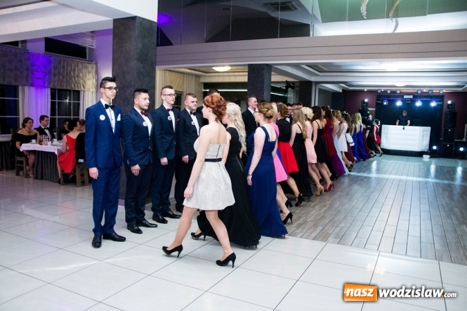 Zdjęcie w galerii na portalu naszwodzislaw.com: Studni&oacute;wka w Premium. Zobacz, jak bawili się maturzyści z ZSP nr 2 w Rydułtowach wiadomości z regionu