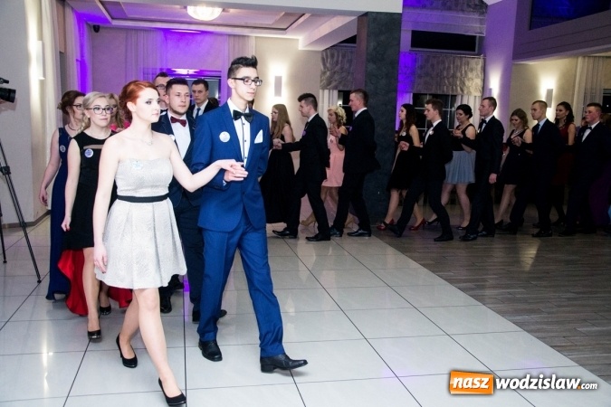 Zdjęcie w galerii na portalu naszwodzislaw.com: Studni&oacute;wka w Premium. Zobacz, jak bawili się maturzyści z ZSP nr 2 w Rydułtowach wiadomości z regionu