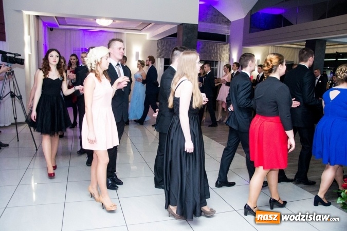 Zdjęcie w galerii na portalu naszwodzislaw.com: Studni&oacute;wka w Premium. Zobacz, jak bawili się maturzyści z ZSP nr 2 w Rydułtowach wiadomości z regionu