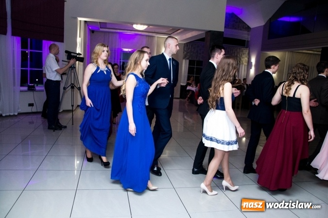 Zdjęcie w galerii na portalu naszwodzislaw.com: Studni&oacute;wka w Premium. Zobacz, jak bawili się maturzyści z ZSP nr 2 w Rydułtowach wiadomości z regionu