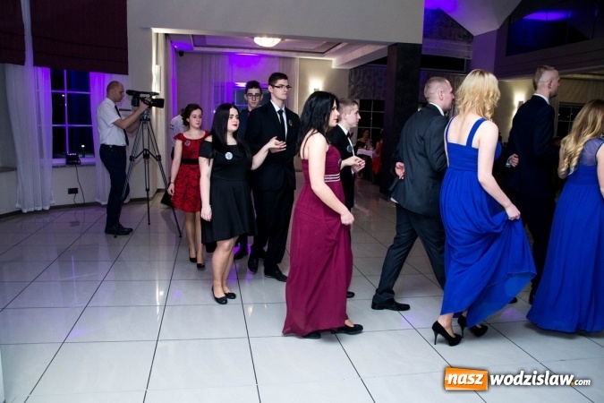 Zdjęcie w galerii na portalu naszwodzislaw.com: Studni&oacute;wka w Premium. Zobacz, jak bawili się maturzyści z ZSP nr 2 w Rydułtowach wiadomości z regionu